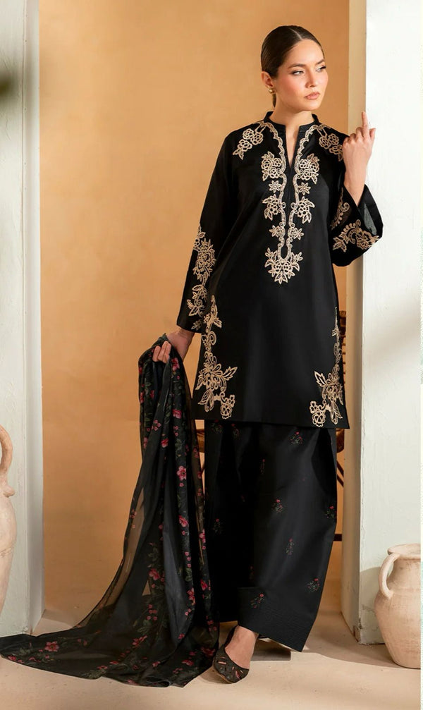 Iznik on  Dhanak with Pashmina wool  shawl